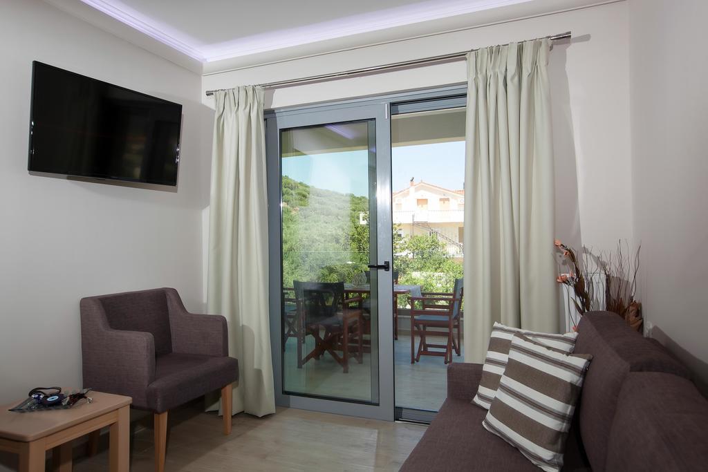 Zante Suites Alykanas  Exteriör bild